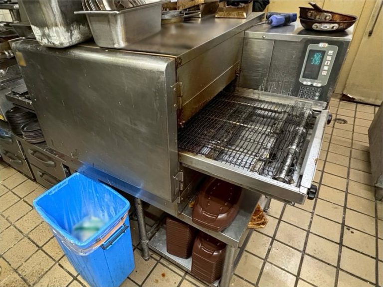 コンベア式調理機器の修理対応